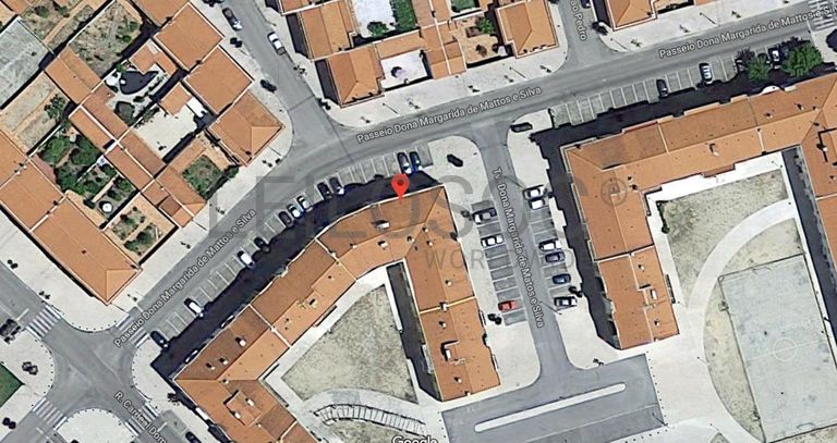 Apartamento T4 + Arrecadação · Ponte de Sor