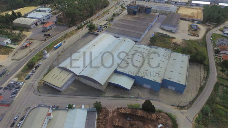 Armazém Industrial · Leiria