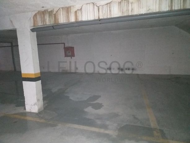 1/2 de Lugar de Garagem · Aveiro