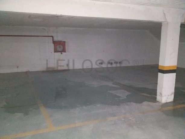 1/2 de Lugar de Garagem · Aveiro