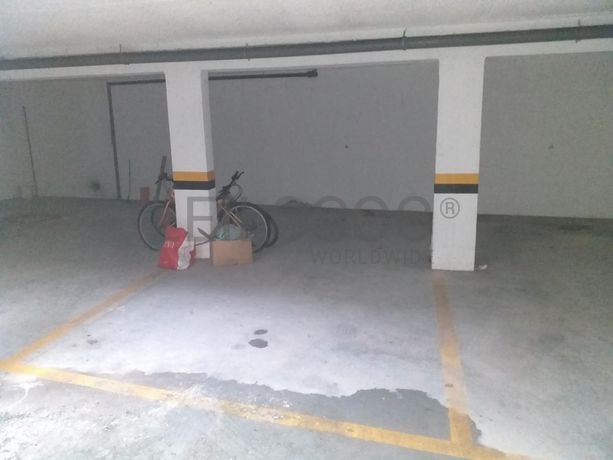 1/2 de Lugar de Garagem · Aveiro