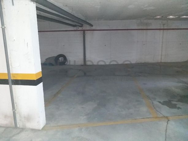 1/2 de Lugar de Garagem · Aveiro