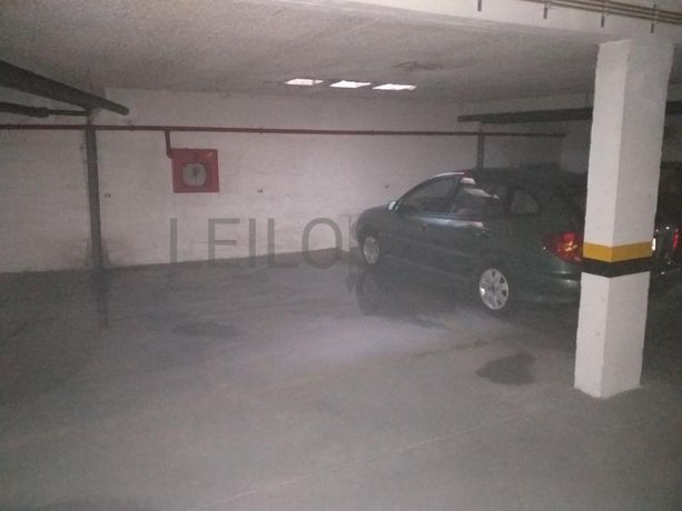 1/2 de Lugar de Garagem · Aveiro