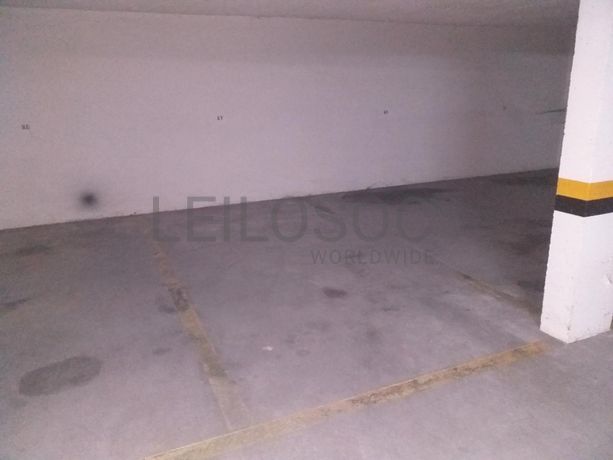 1/2 de Lugar de Garagem · Aveiro