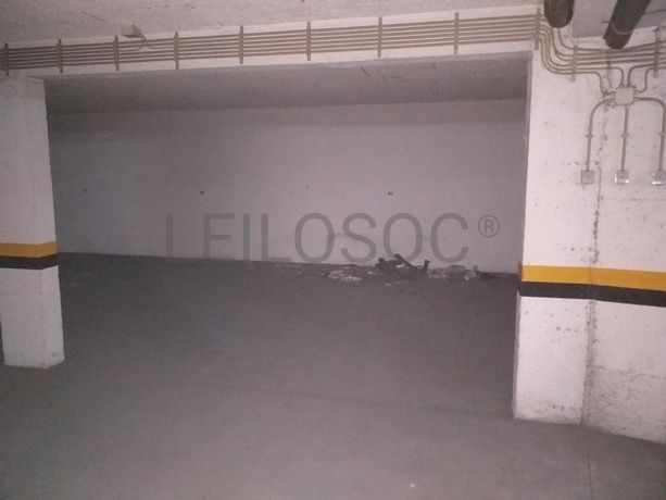 1/2 de Lugar de Garagem · Aveiro