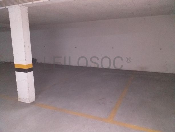 1/2 de Lugar de Garagem · Aveiro