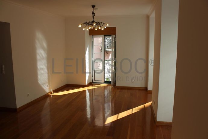 Apartamento T5 Duplex · Alfama