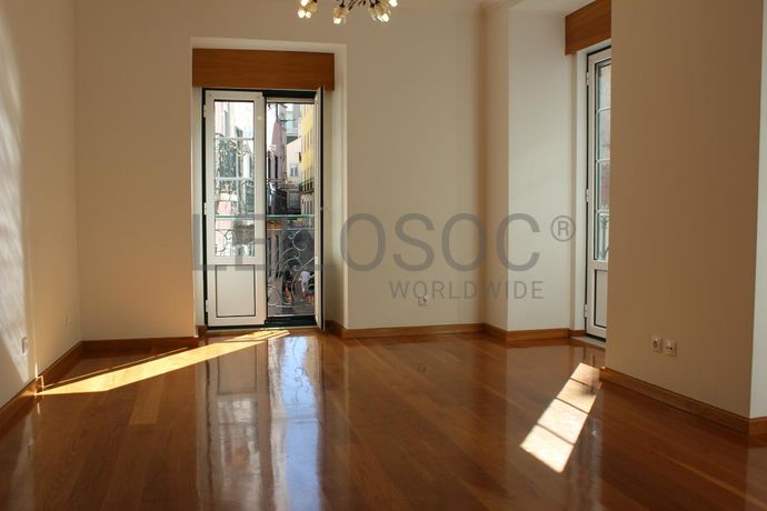 Apartamento T5 Duplex · Alfama