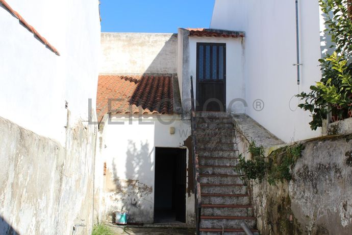 Edifício · Moura - Beja