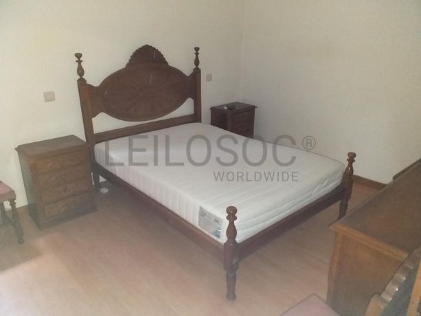 Moradia V5 + Terrenos · Fafe