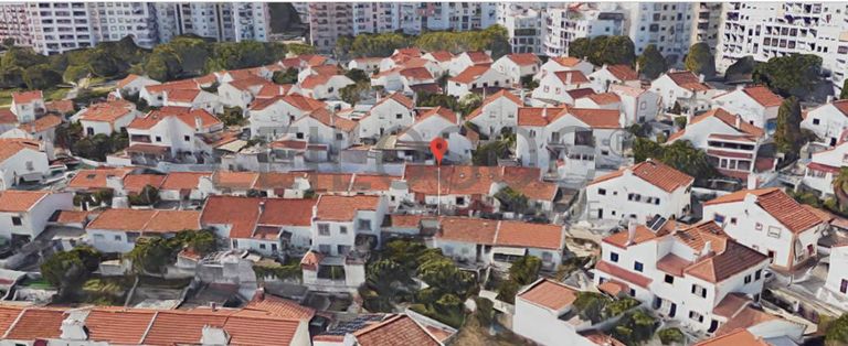 1/2 Escritório · Almada