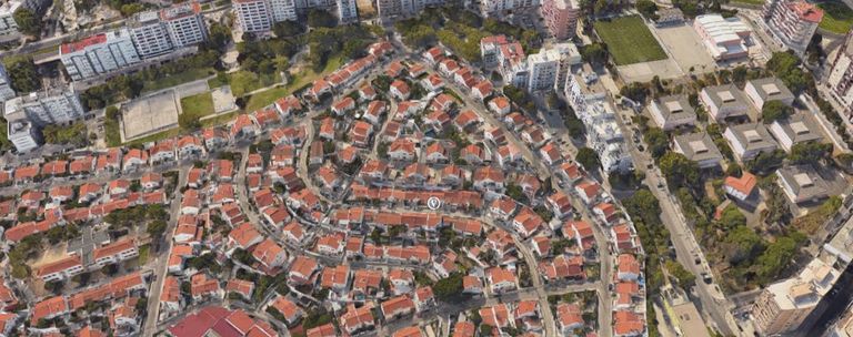 1/2 Escritório · Almada