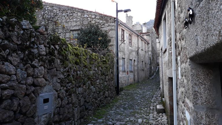 1/2 Moradia · Fundão