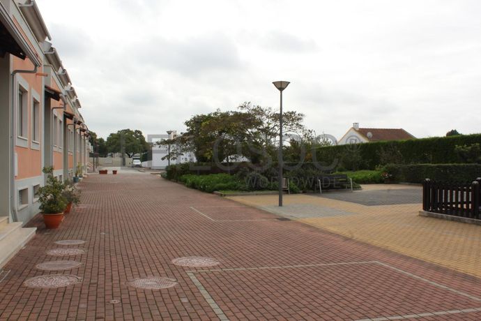 Andar-Moradia T2 · Alcochete