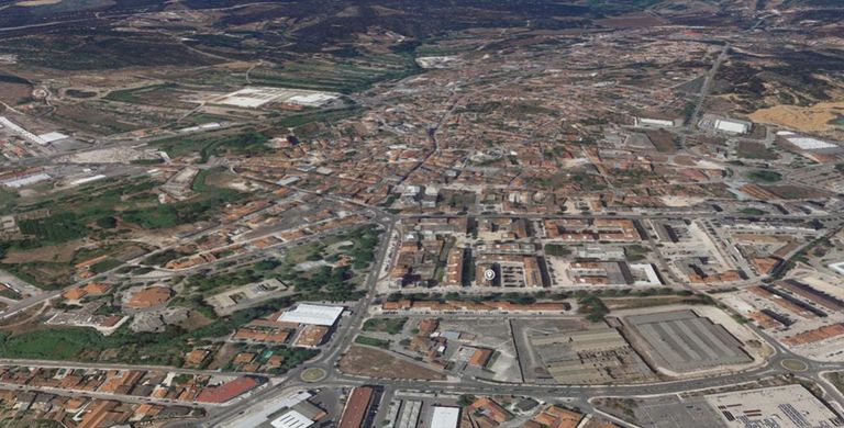 1/2 Loja · Rio Maior