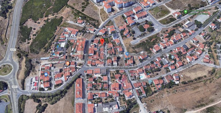 Moradia V6 · Rio de Mouro, Sintra