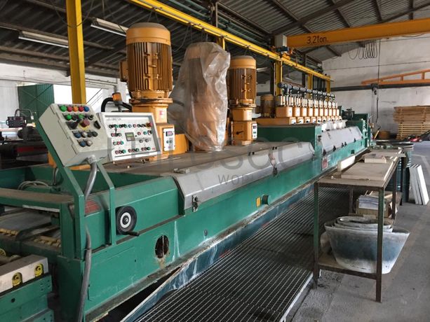 Linha de polimento com carregador automático. Máquina da marca BRETON 3.10 com três calibradores e 10 cabeças de polimento. Bizeladora rectifica e bizel com corta topos.