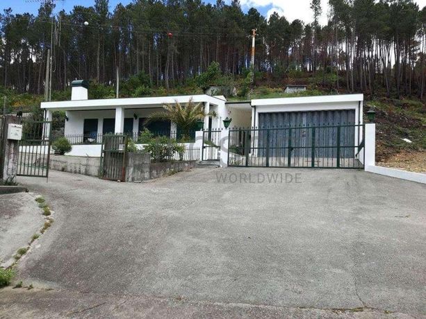 Moradia V2 · Montalegre