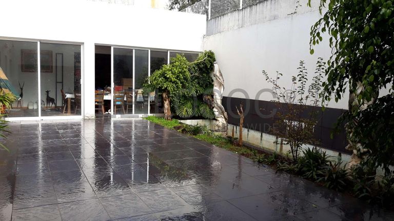 Quinhões Hereditários de Terrenos e Moradia · Coimbra