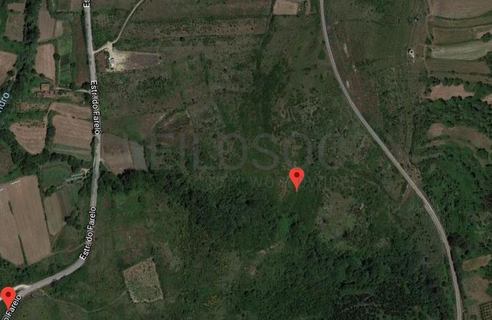 1/2 de Terreno · Sintra