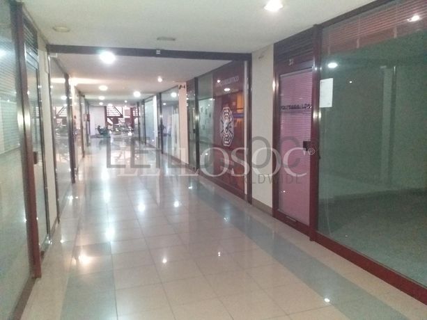 Loja · Vila Nova de Gaia