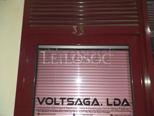 Loja · Vila Nova de Gaia