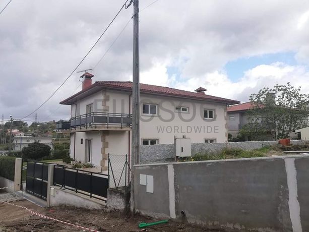 Moradia V5 · Póvoa de Lanhoso