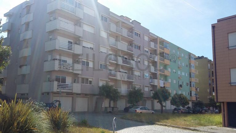 IMOVEL - Prédio Urbano - Fração autónoma "M" - Habitação, no quarto andar esquerdo, lado , norte, com 167m2, ...