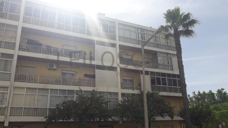 Quinhão Hereditário · Faro · Almada