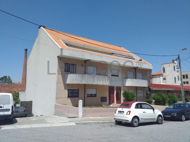 Meação de Andar de Moradia · Vila Nova de Gaia
