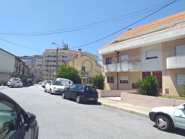 Meação de Andar de Moradia · Vila Nova de Gaia