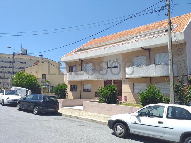 Meação de Andar de Moradia · Vila Nova de Gaia