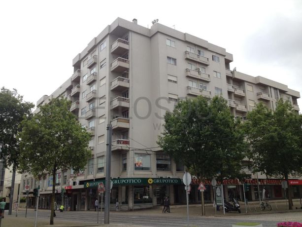 Quinhão Hereditário de Apartamento T2 · Maia