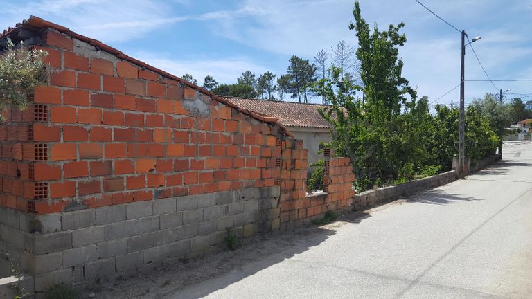 1/4 Moradia · Nelas