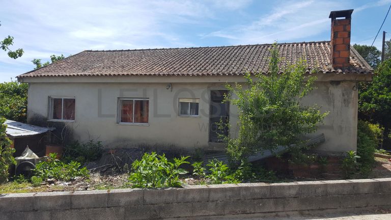 1/4 Moradia · Nelas