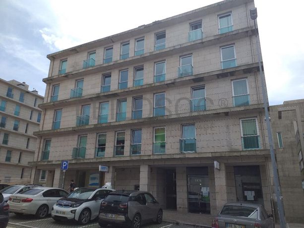 Apartamento T4 · Porto