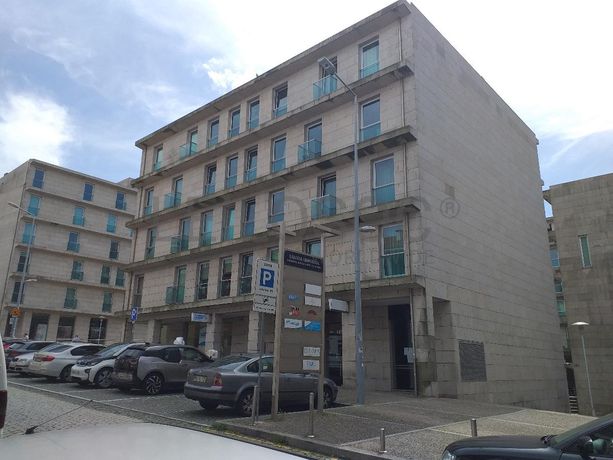 Apartamento T4 · Porto