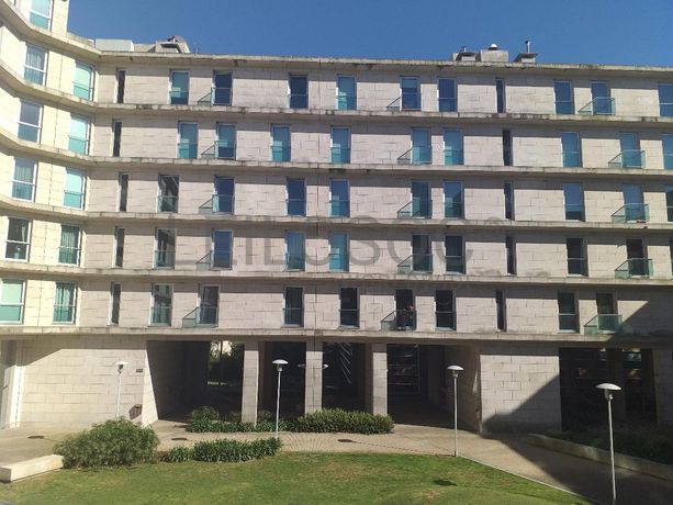 Apartamento T4 · Porto