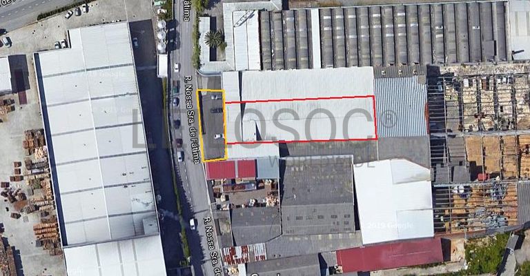 Nua Propriedade de Armazém · Santa Maria da Feira