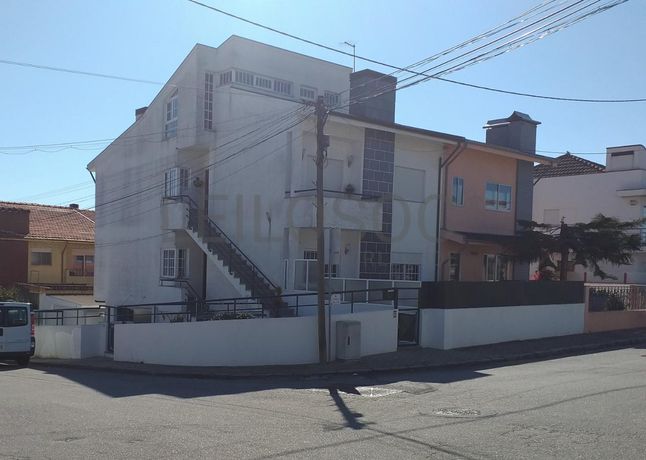 Quinhão Hereditário de Moradia V2 · Vila Nova de Gaia