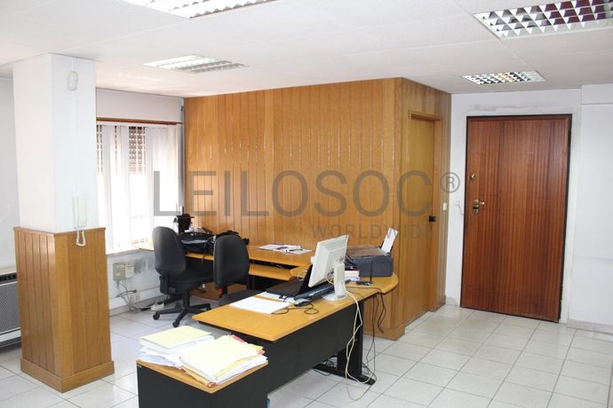 1/2 Escritório · Almada