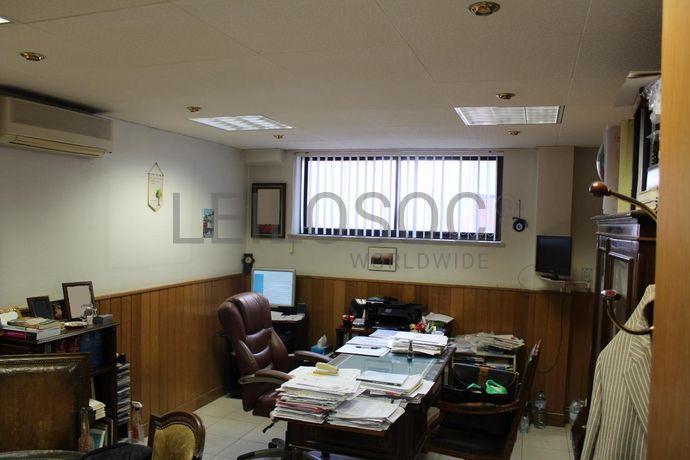 1/2 Escritório · Almada