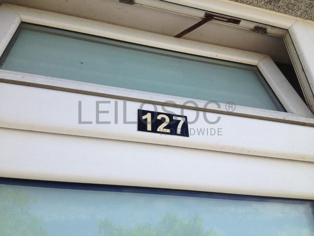 Loja Comercial com Garagem