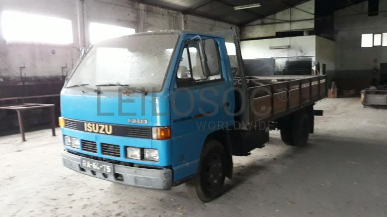 ISUZU BEDFORD NKR 3.3