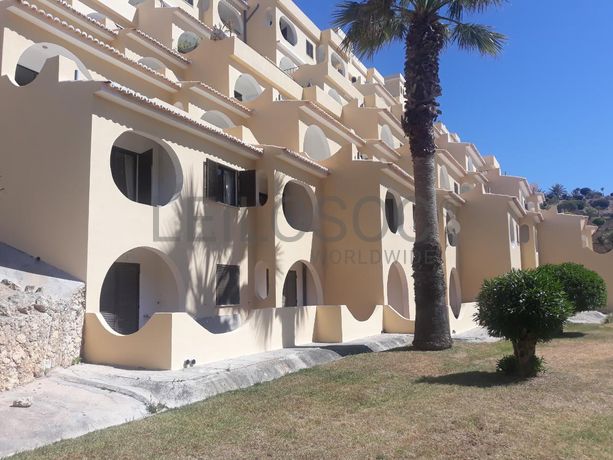 Apartamento T2 + 2 Arrecadações