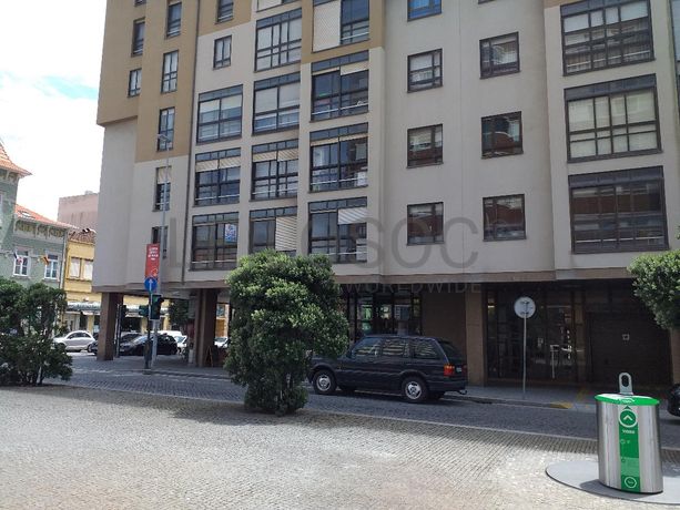 Estabelecimento Comercial · Matosinhos