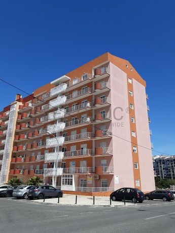 Apartamento T2 · Sintra