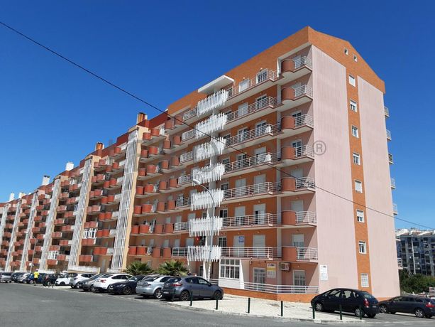 Apartamento T2 · Sintra