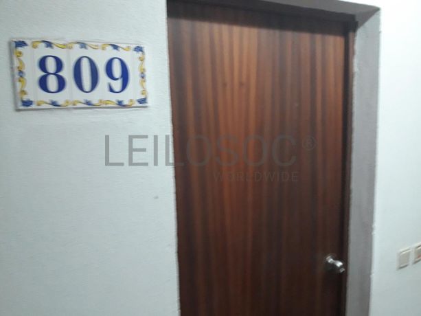 Apartamento T2 + 2 Arrecadações