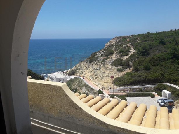 Apartamento T2 + 2 Arrecadações